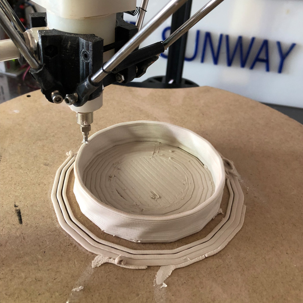 HE3D K280 FDM&Clay 3D printer(Motor-drive)